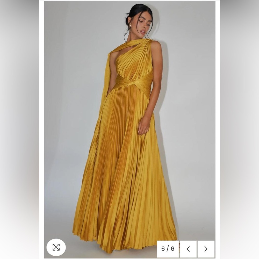 Elegant Gold Evening Gown- LOOKING FOR